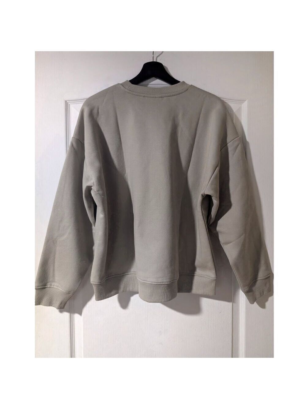 Frank and Oak | The Soft Crewneck Sweatshirt In Green - Picture 4 of 10